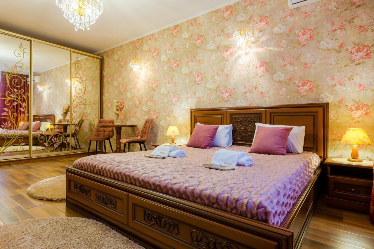 Poznyakoff Aparthotel Kiev Eksteriør bilde