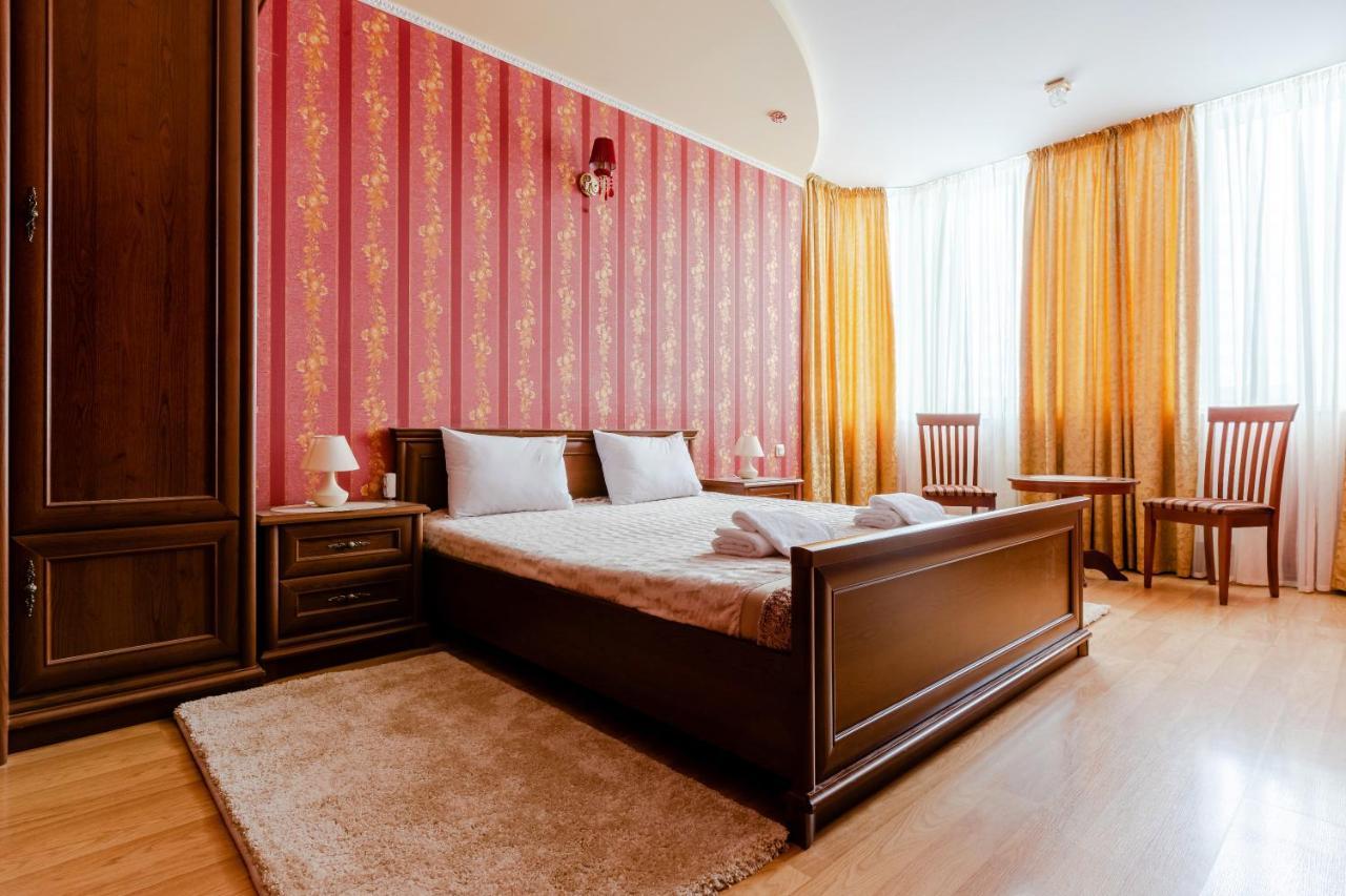 Poznyakoff Aparthotel Kiev Eksteriør bilde