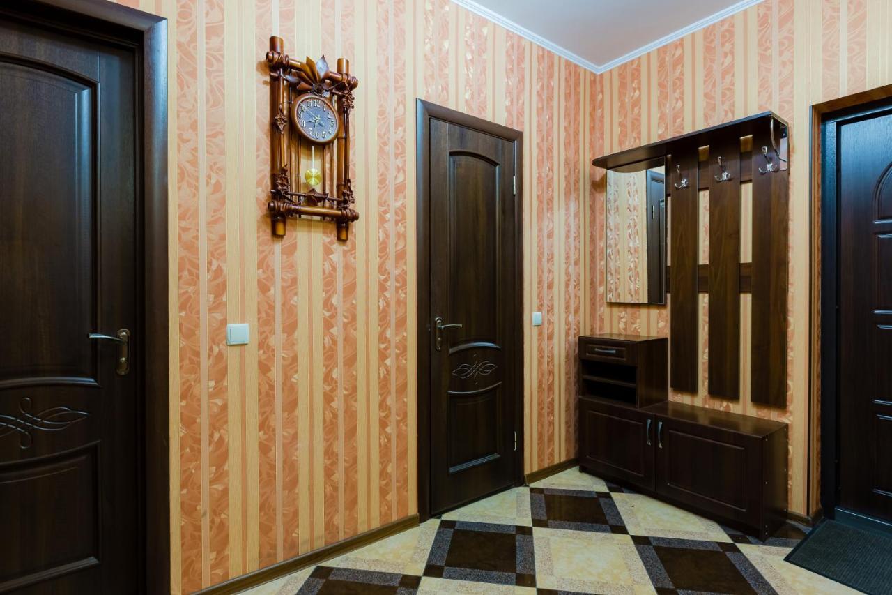 Poznyakoff Aparthotel Kiev Eksteriør bilde